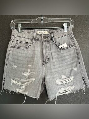 Hidden Jeans Sofie Mom Shorts XS Gray Distressed High Rise Cutoff Denim